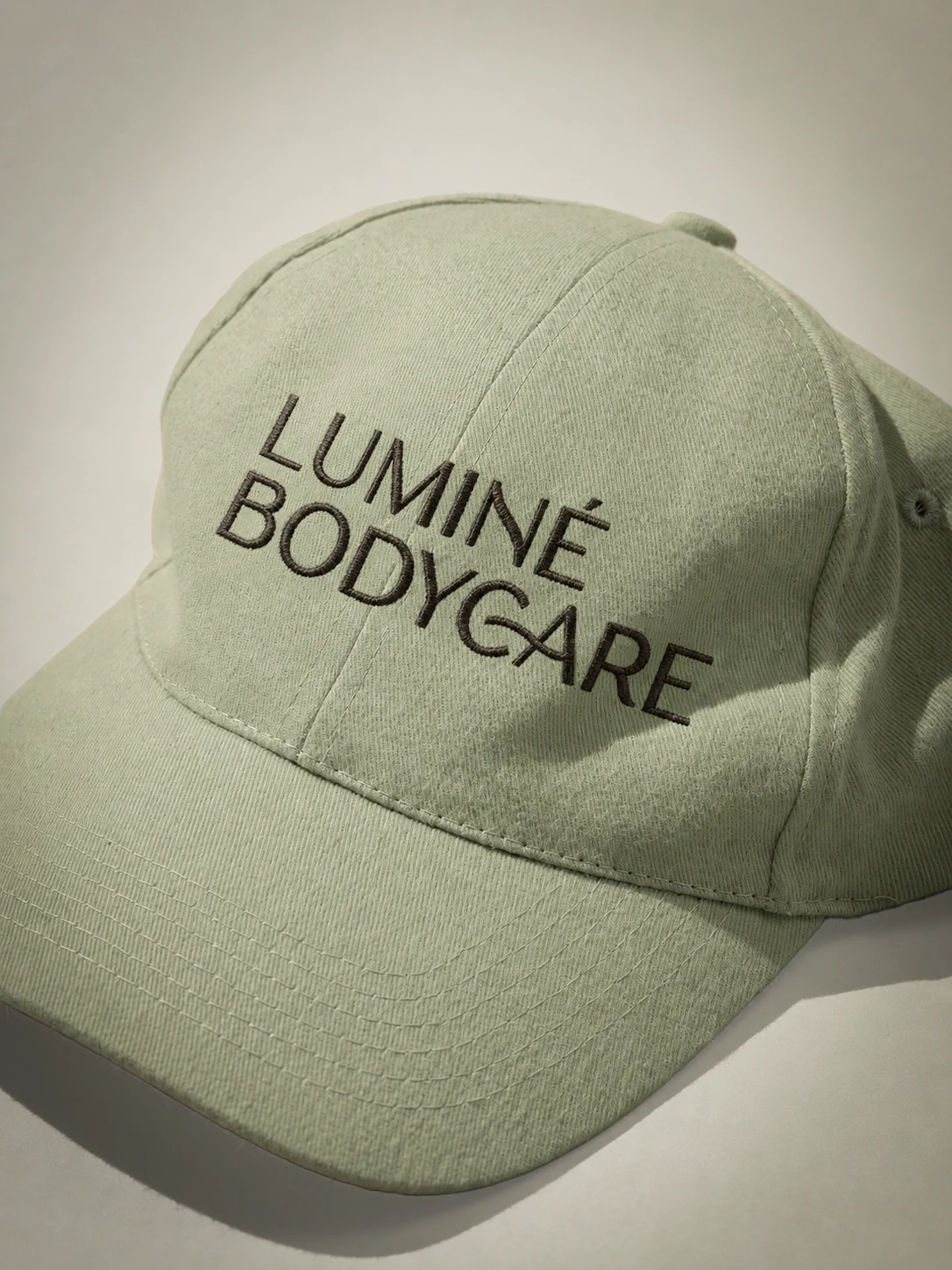 Gorra de Luminé Bodycare